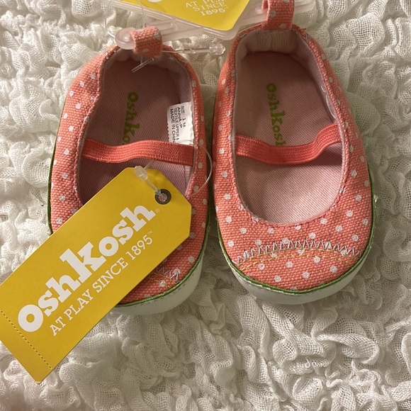 Osh Kosh Baby Girls Slip On Shoes - Picture 2 of 10